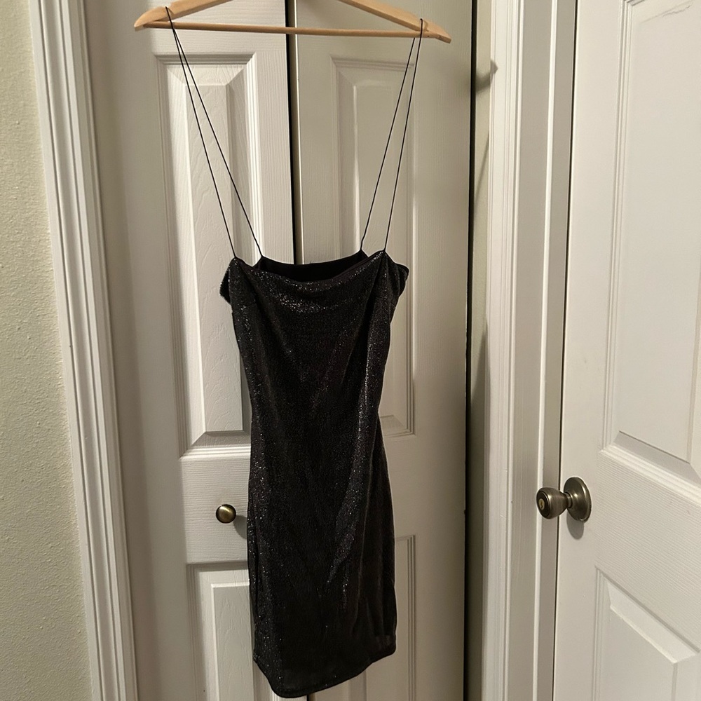 Elegant Platinum Sleeveless Spaghetti Strap Mini Cocktail Dress